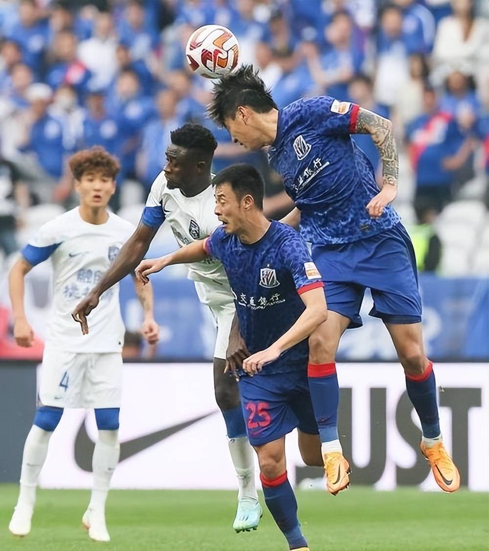 开云体育在线登录-包含中超联赛球队集结备战，教练组布局备受瞩目的词条