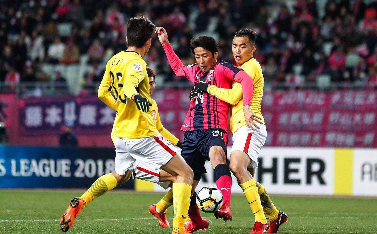 阿克灵顿主场告捷，稳健进军积分榜的简单介绍