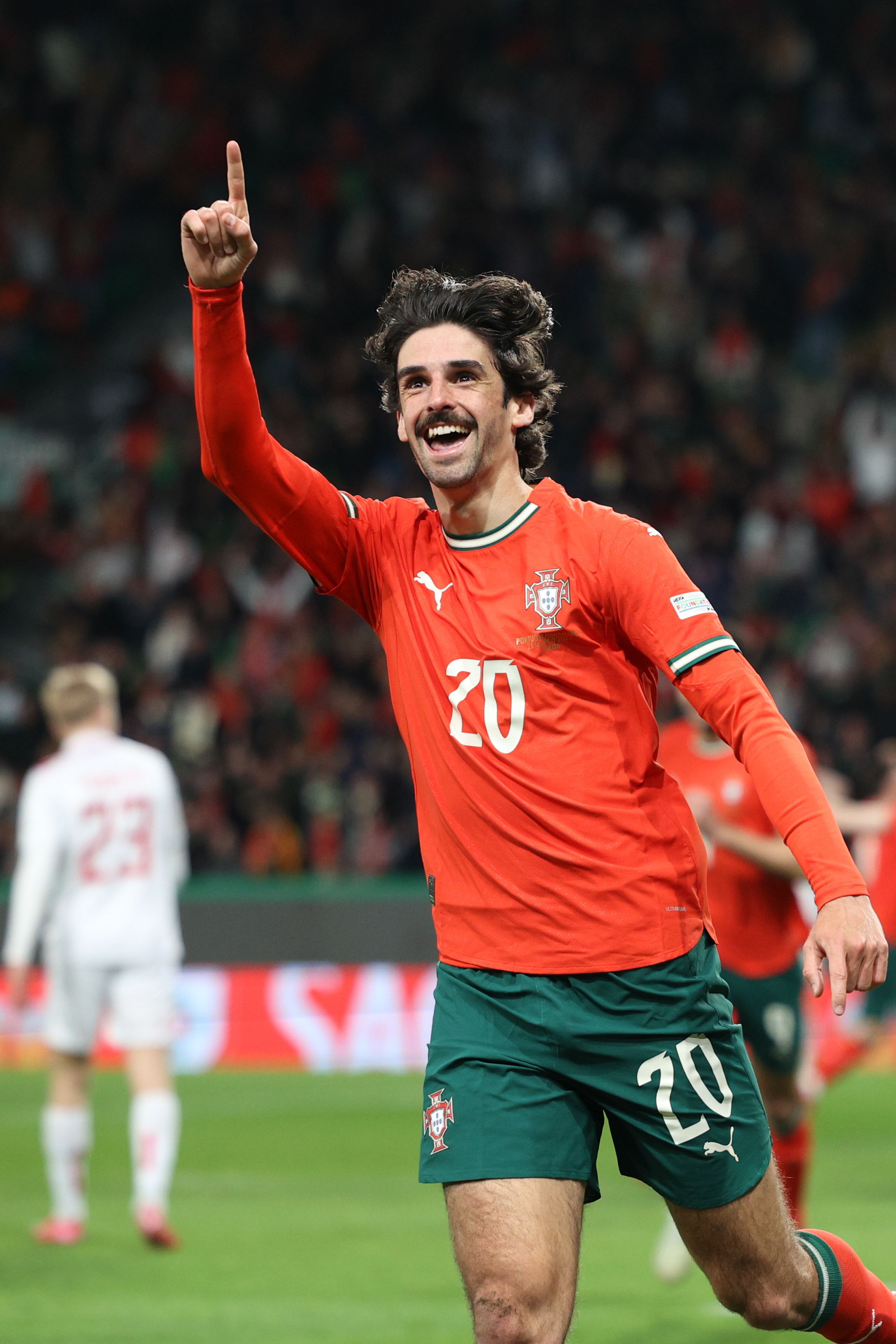 葡萄牙女足在国际比赛中喜获胜利