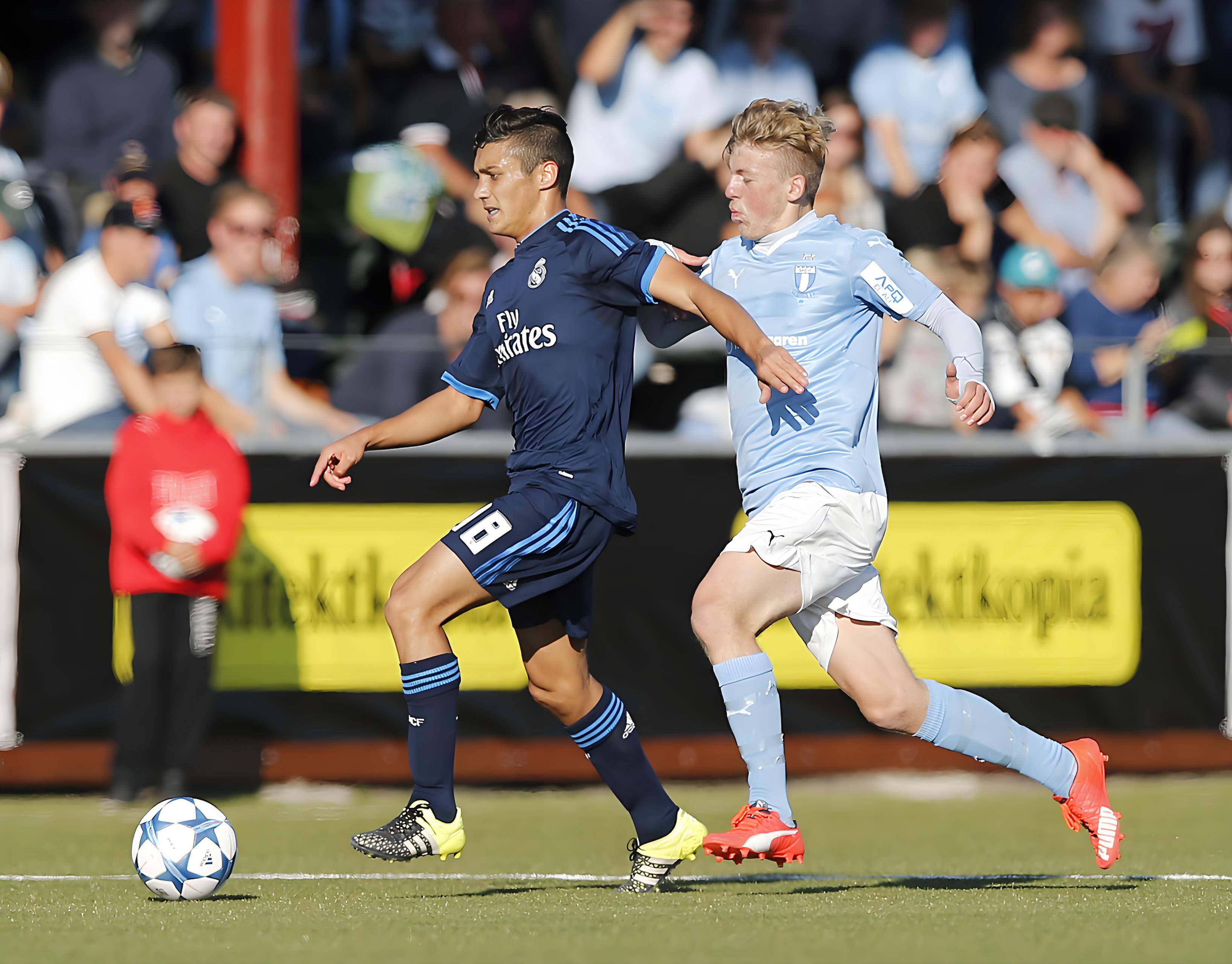 雷根斯堡队在德国足球联赛中取得连胜