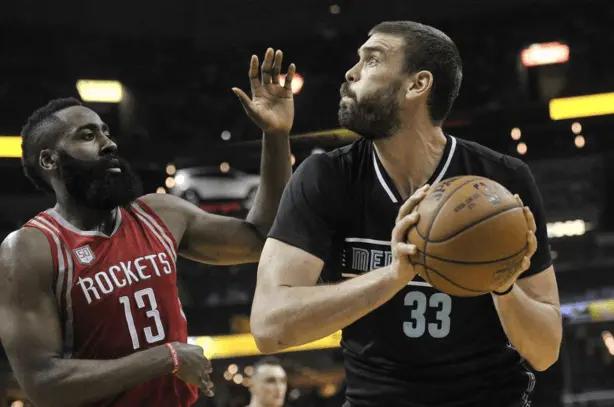 开云体育直播-关于太阳誓要破灰熊重围：决胜关键之战的信息